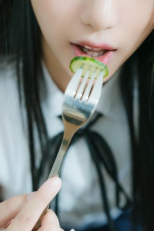 免费看性生活_完整版BD高清中字