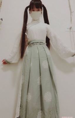 人妖精品_HD电影完整版在线观看